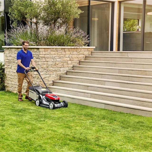 Bundel Tondeuse à batterie 47cm, avec batterie 6Ah et chargeur inclus
